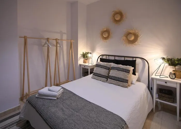 Apartment Center Nearby The +3bed +2bath +wifi