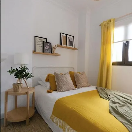 Center Nearby The +3bed +2bath +wifi Apartment