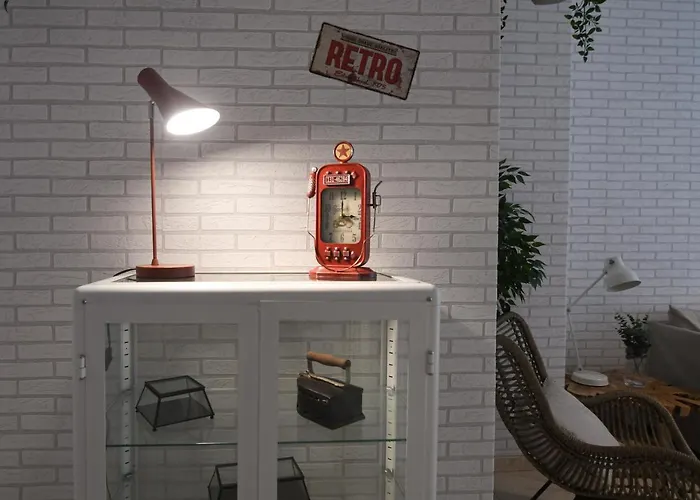 Center Nearby The +3bed +2bath +wifi *